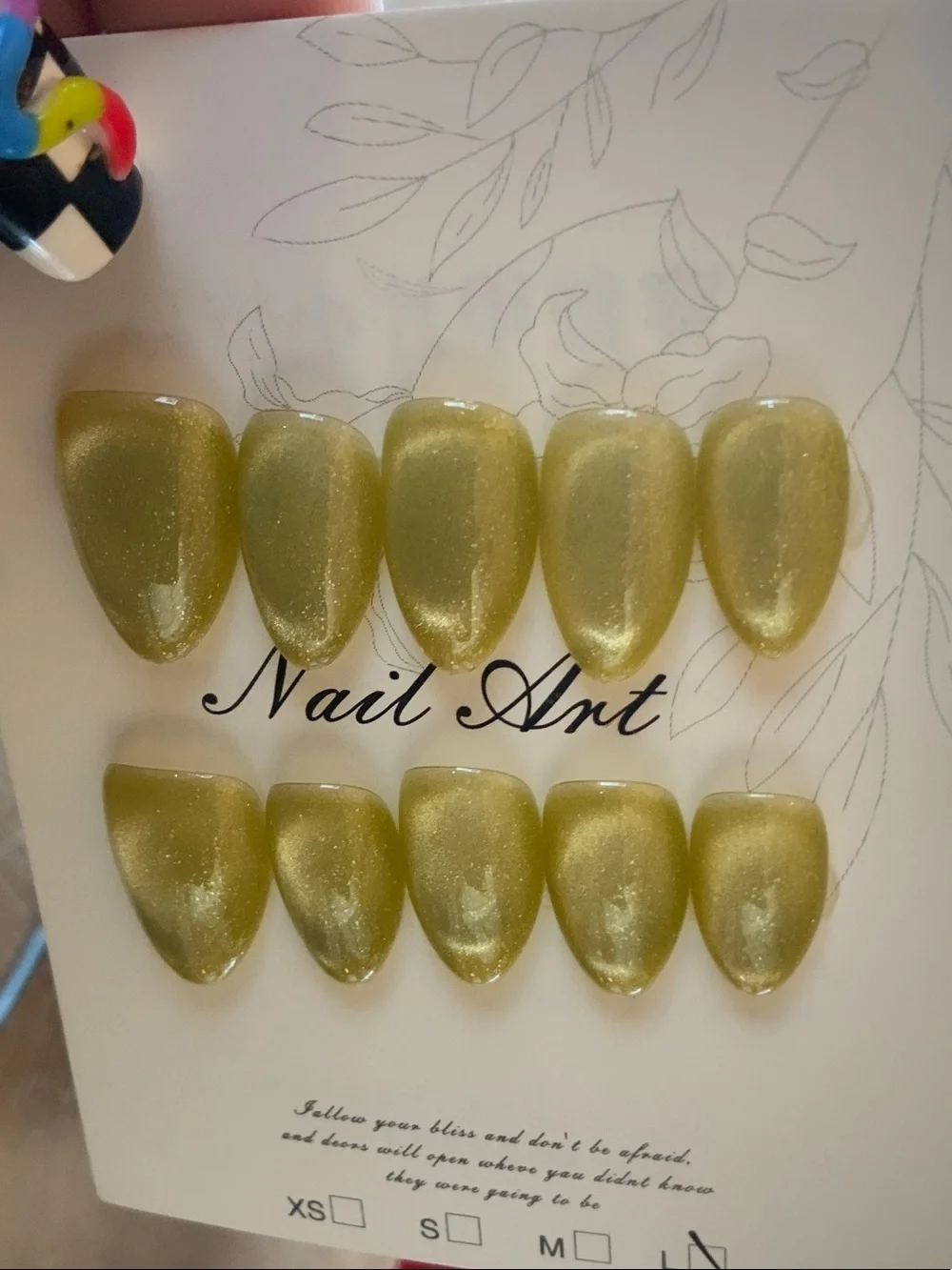 CUSTOM MADE Olive CAT EYE L 1.0  Press-On Nails